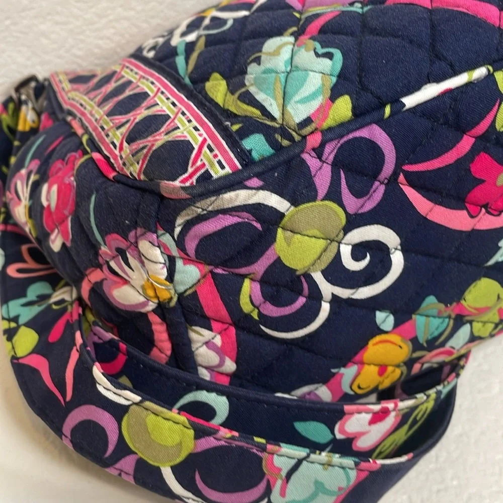 Vera Bradley Ribbons Navy Floral Crossbody Boho bag